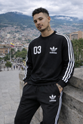 Conjunto Deportivo Adidas Hombre – Algodón Premium con Líneas Clásicas